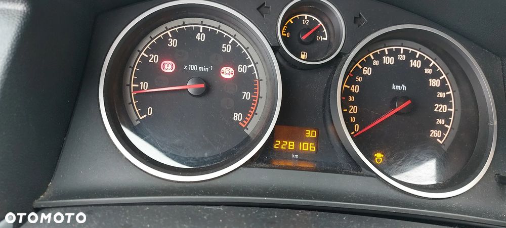 Opel Astra 1.6 Essentia - 5