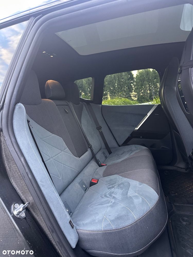BMW iX xDrive40 76.6kWh Signature - 23