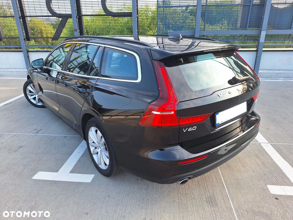 Volvo V60 B4 D Momentum Pro - 9