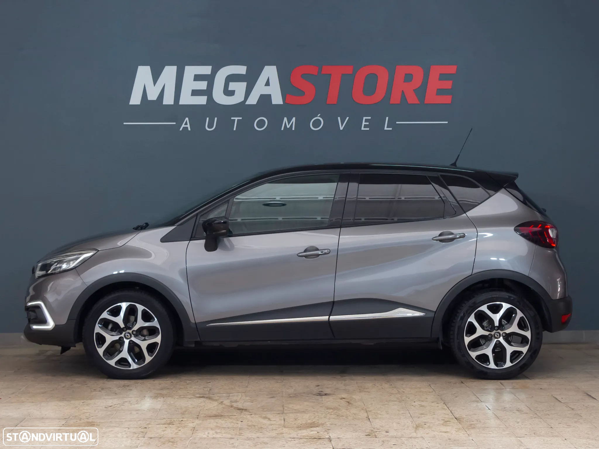 Renault Captur 1.5 dCi Exclusive - 4