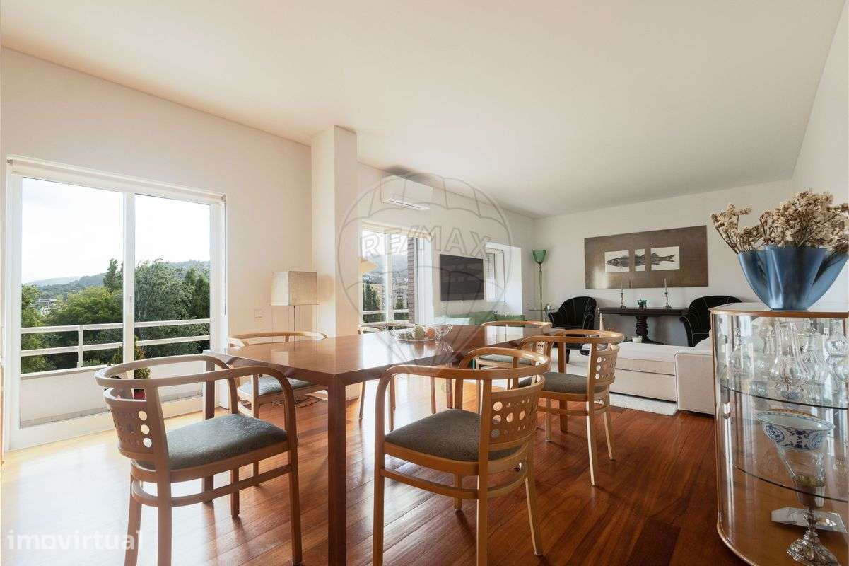 Apartamento T7 para venda - Grande imagem: 3/22