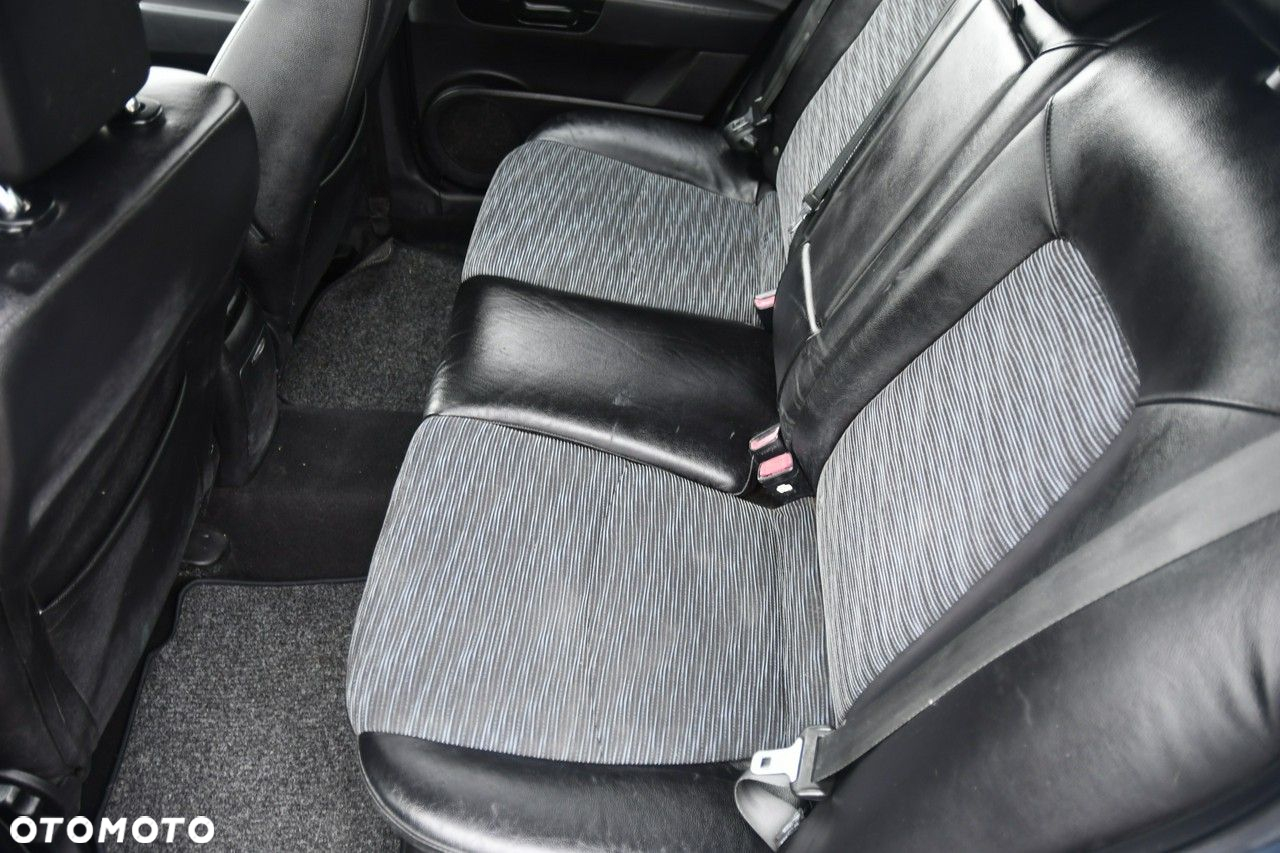 Kia Ceed - 14