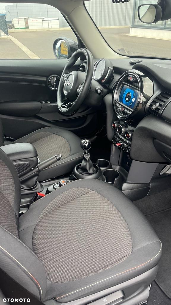 MINI ONE Standard - 18