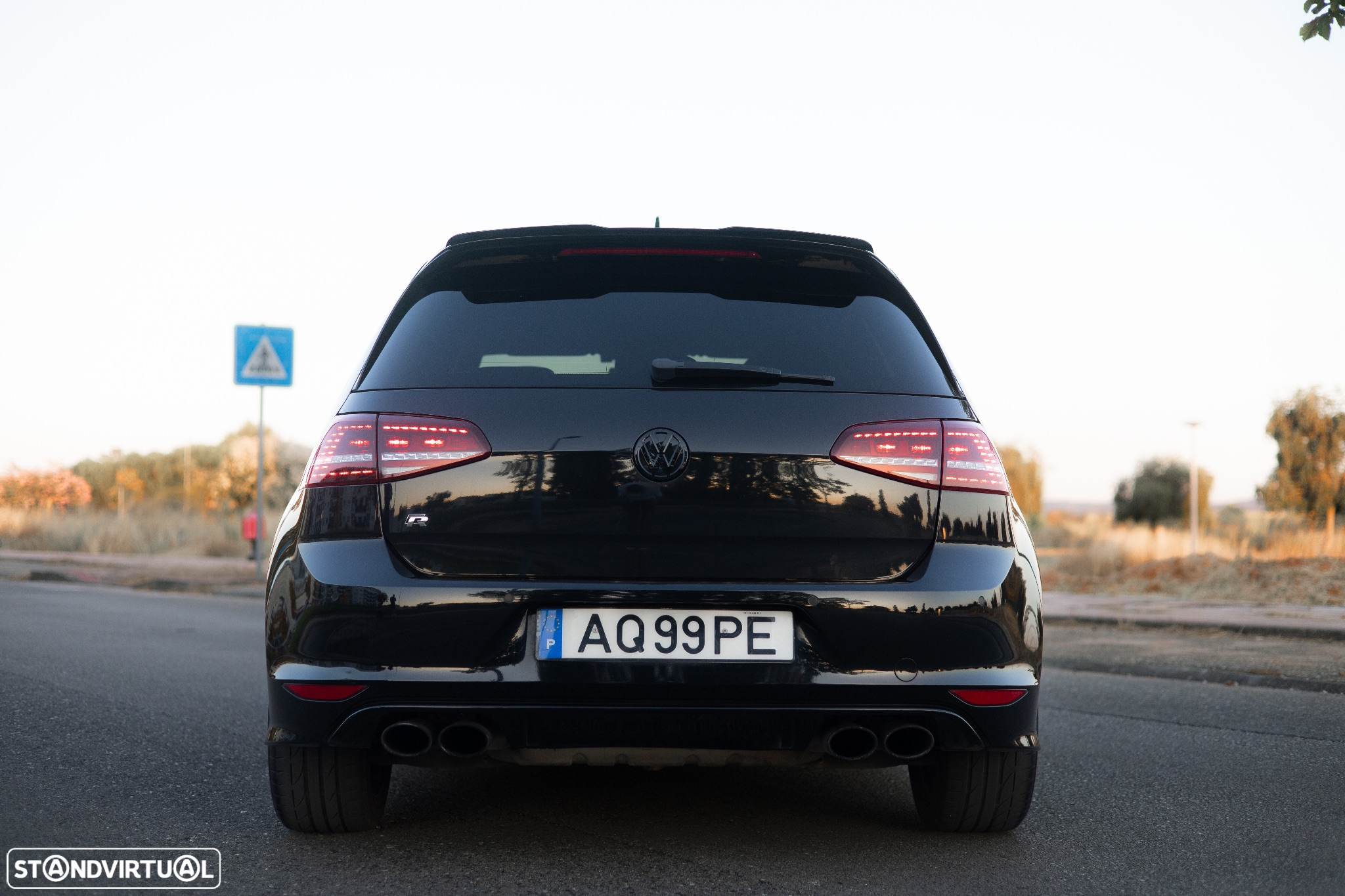 VW Golf 2.0 TSi R DSG - 5