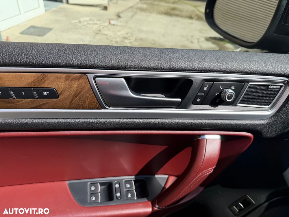 Volkswagen Touareg 3.0 V6 TDI SCR Blue Motion DPF Automatik Exclusive - 18