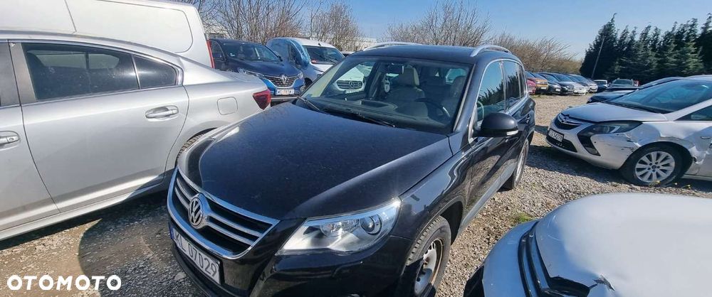 Volkswagen Tiguan - 3