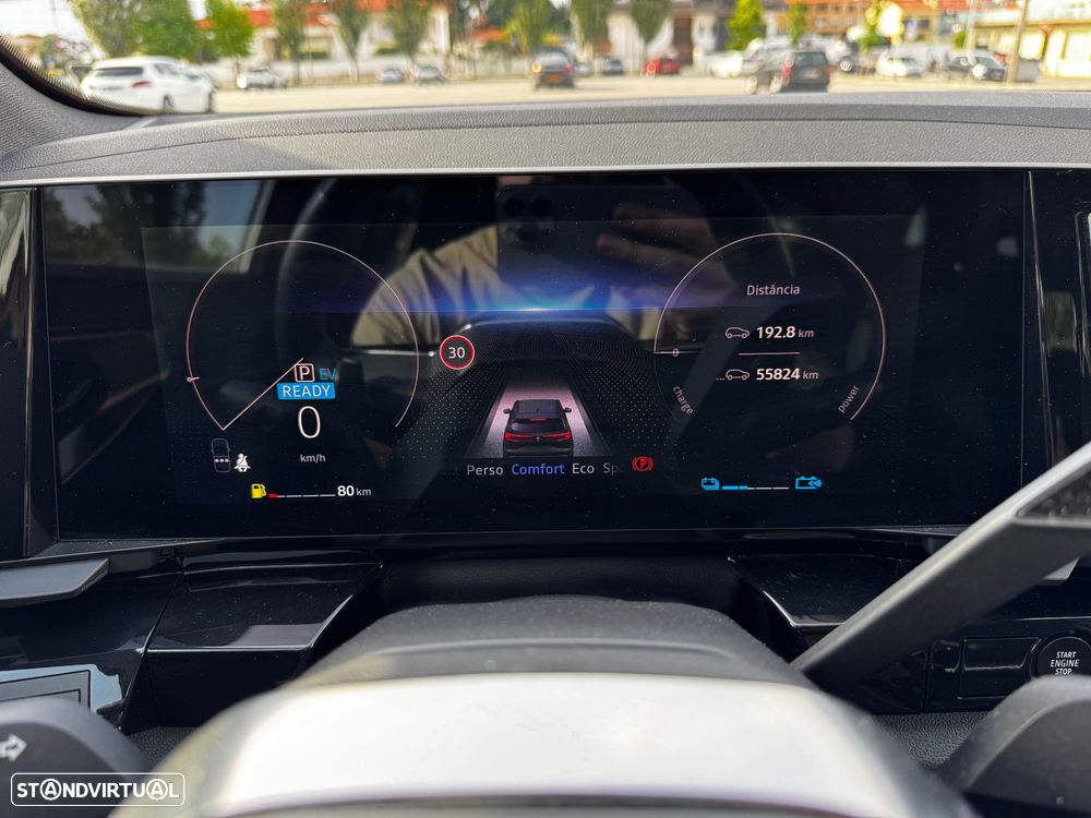 Renault Austral 1.2 E-Tech Techno Espirit - 20