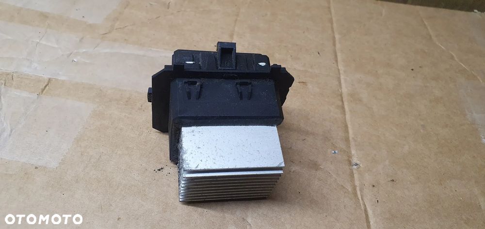 Rezystor opornik dmuchawy Opel Vivaro B Trafic III T1031332X-A - 5