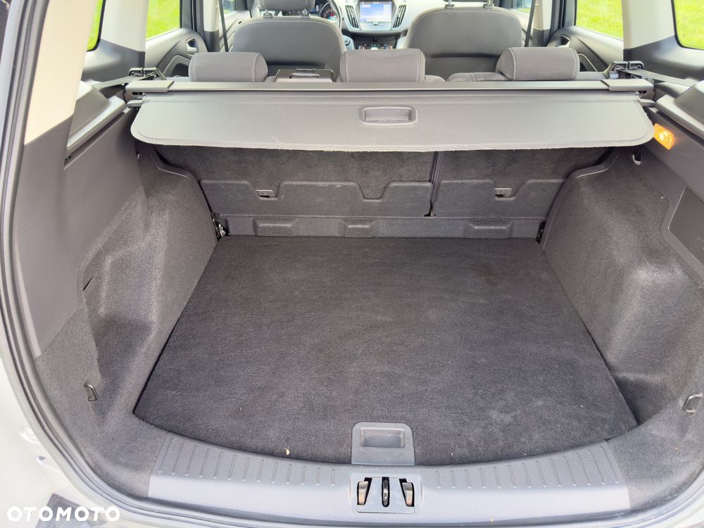 Ford Kuga 1.5 TDCi FWD Trend - 23