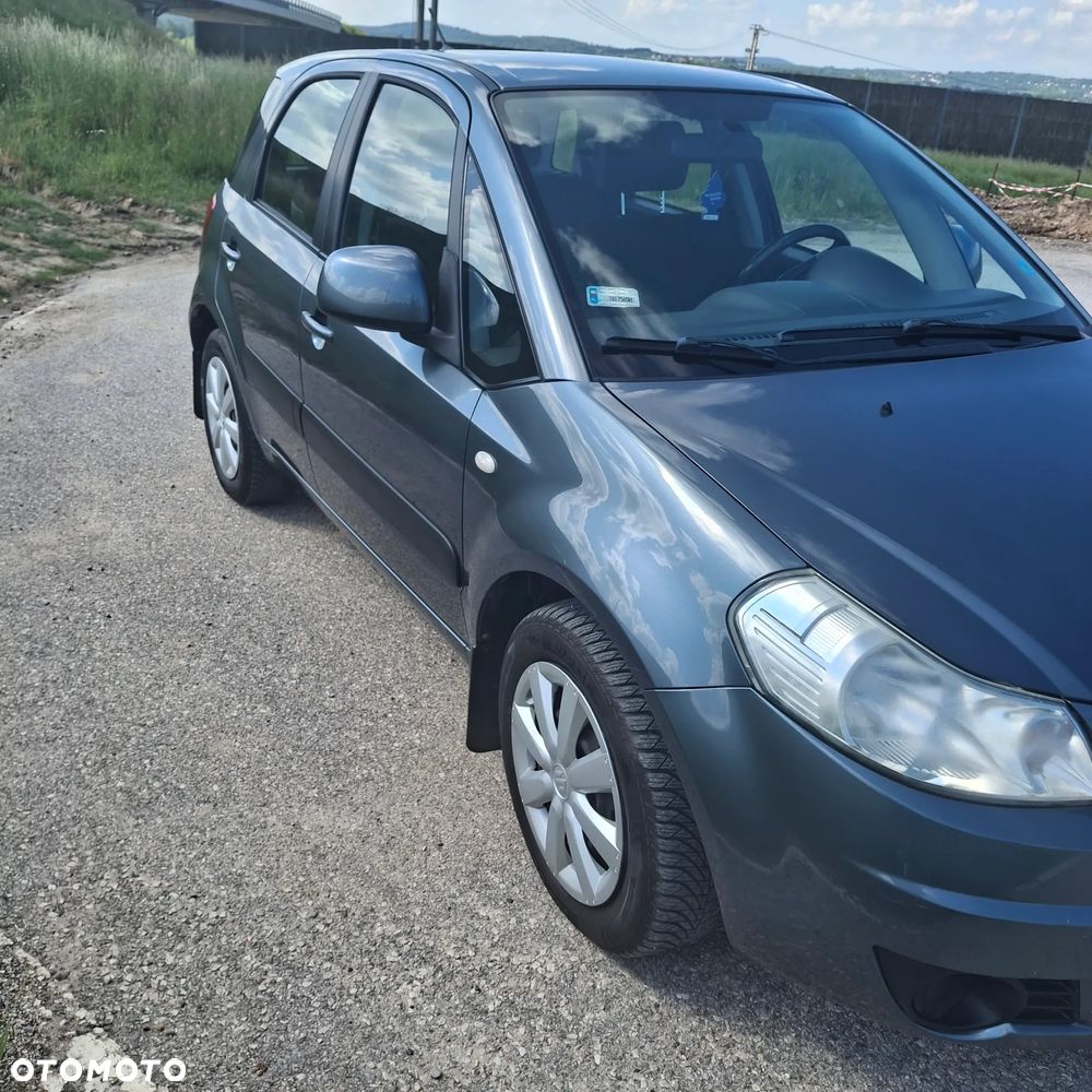 Suzuki SX4 1.6 GLX / Comfort - 6