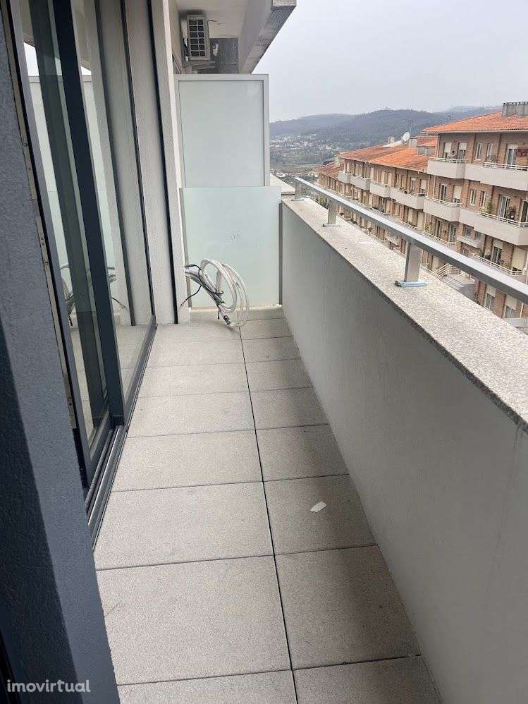 T2 Novo em Guimarães - Grande imagem: 2/31