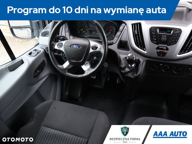 Ford Transit - 8