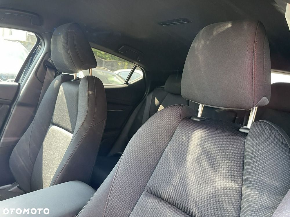Mazda 3 e-SKYACTIV-G 140 M HYBRID NAGISA - 13