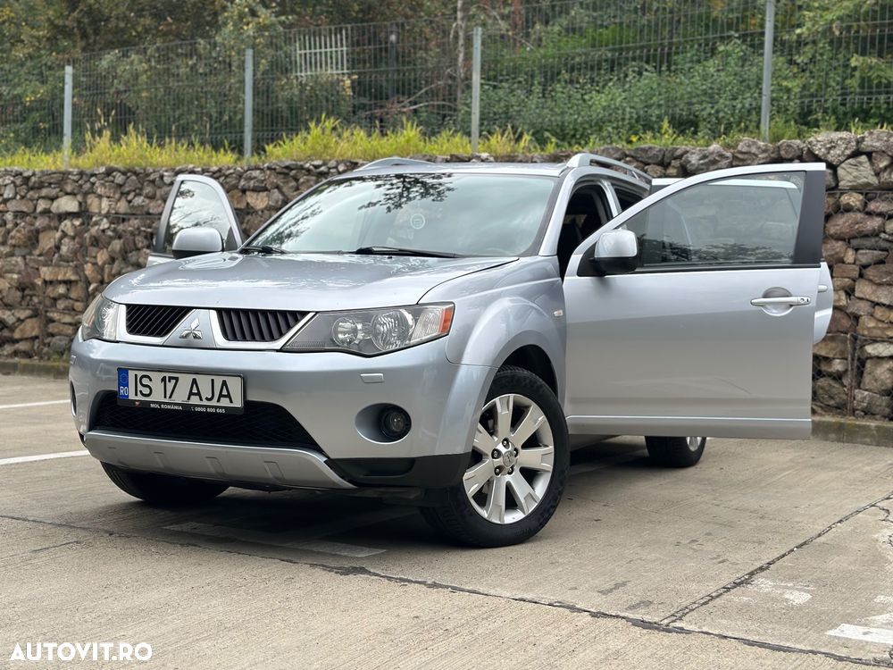 Mitsubishi Outlander 2.2 DI-D 2WD Invite - 1