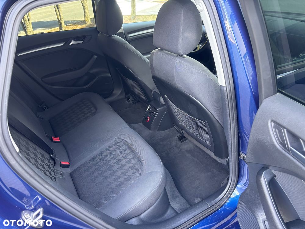 Audi A3 Sportback 2.0 TDI sport - 19