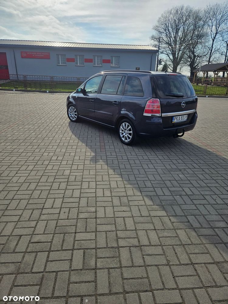 Opel Zafira 1.9 CDTI - 3