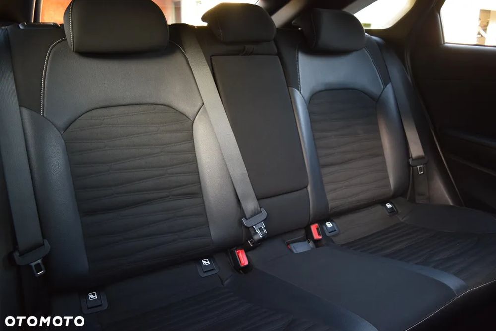 Kia ProCeed 1.5 T-GDI GT Line - 27