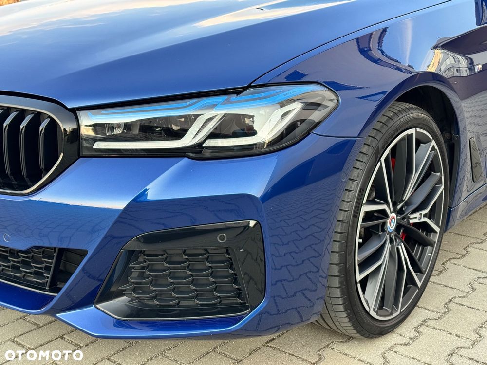 BMW Seria 5 530i xDrive mHEV M Sport sport - 8