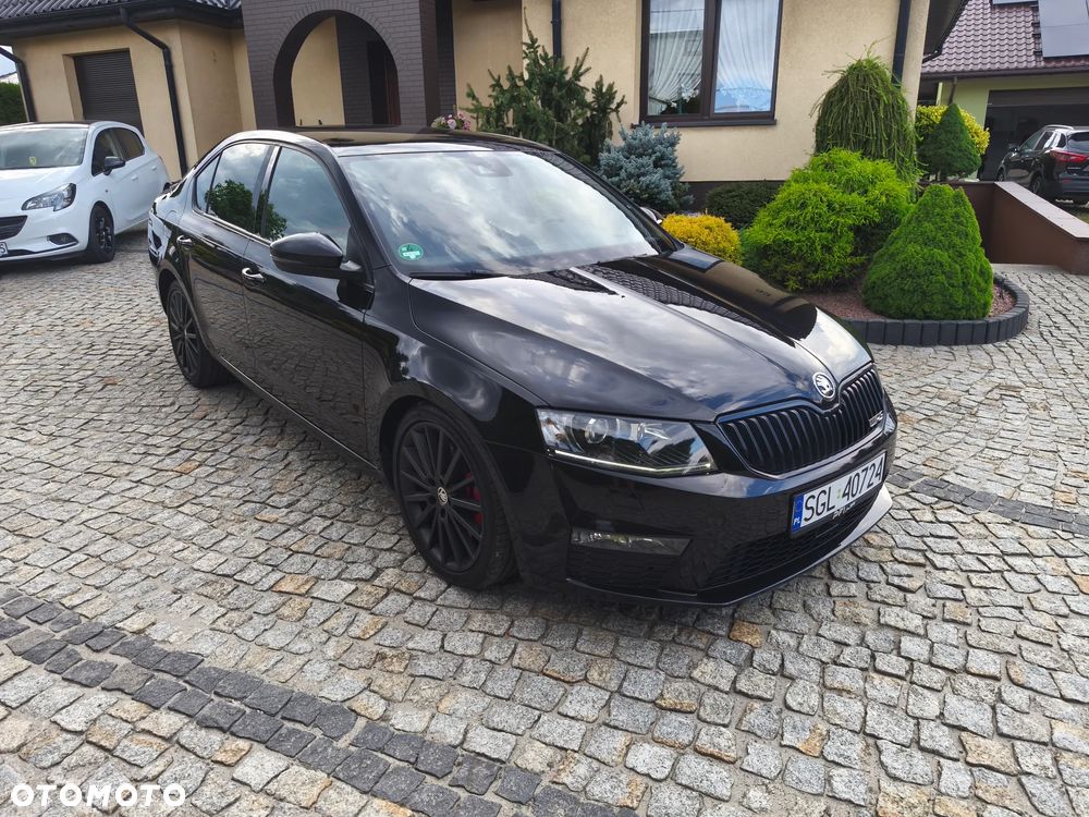 Skoda Octavia 2.0 TDI DSG RS - 15