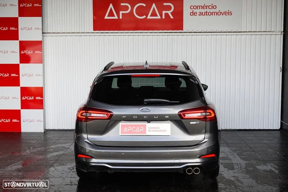 Ford Focus SW 1.0 EcoBoost ST-Line - 17