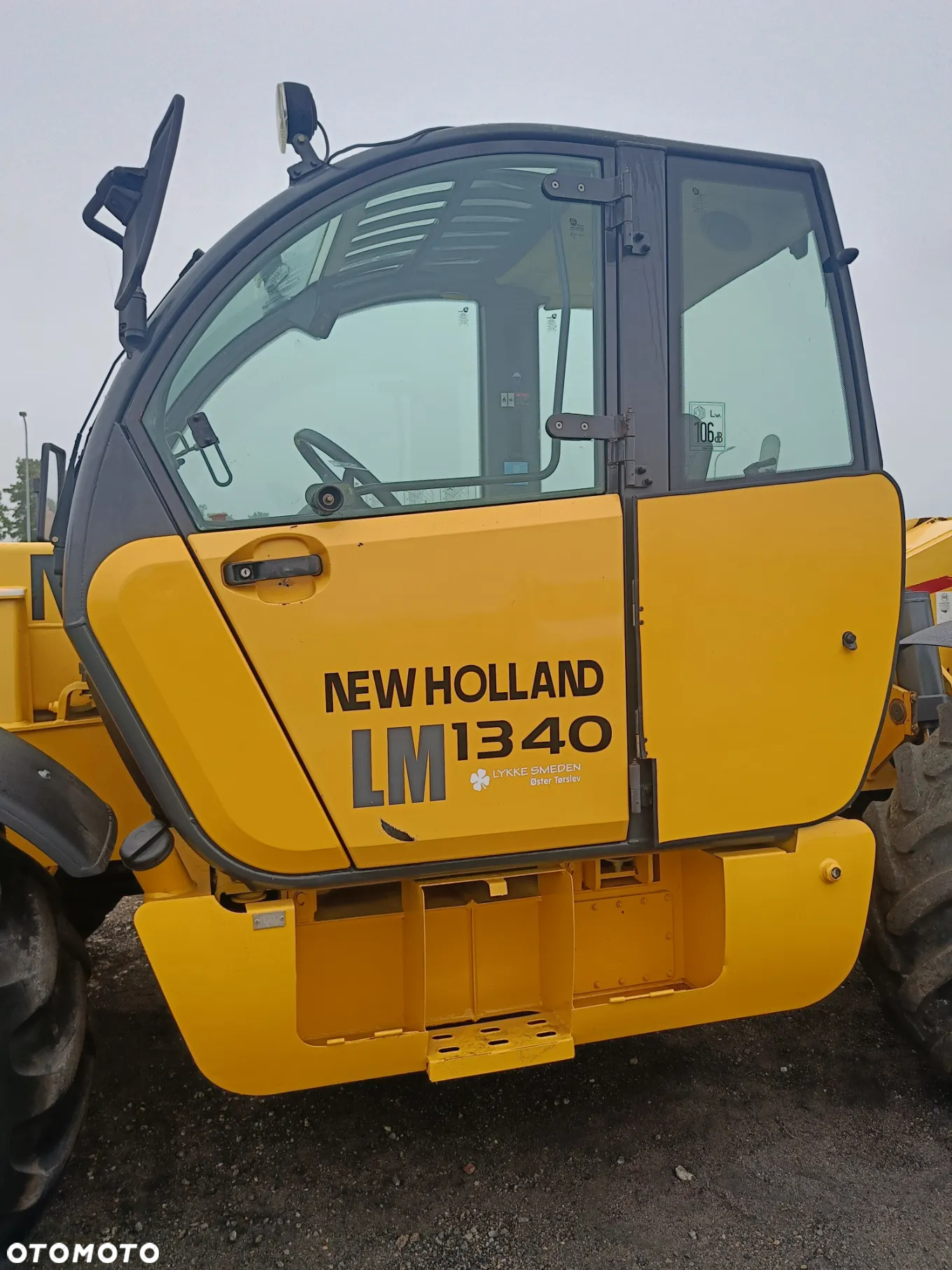 New Holland LM 1340 - 23