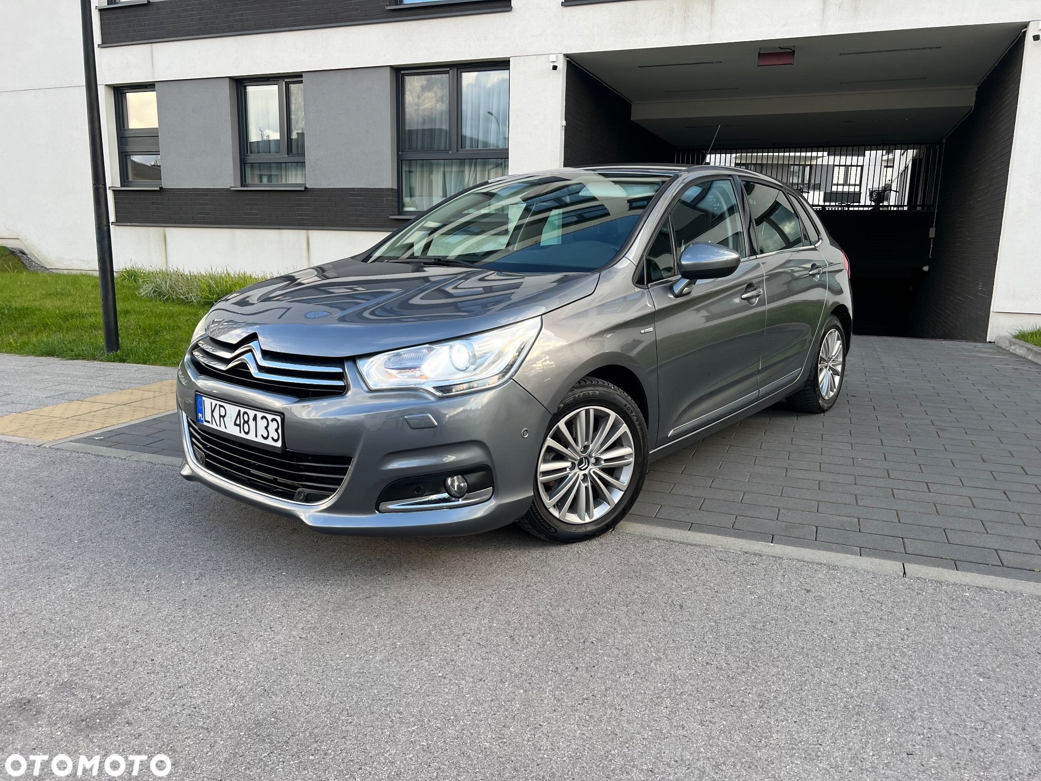 Citroën C4 1.6 e-HDi Exclusive MCP - 1