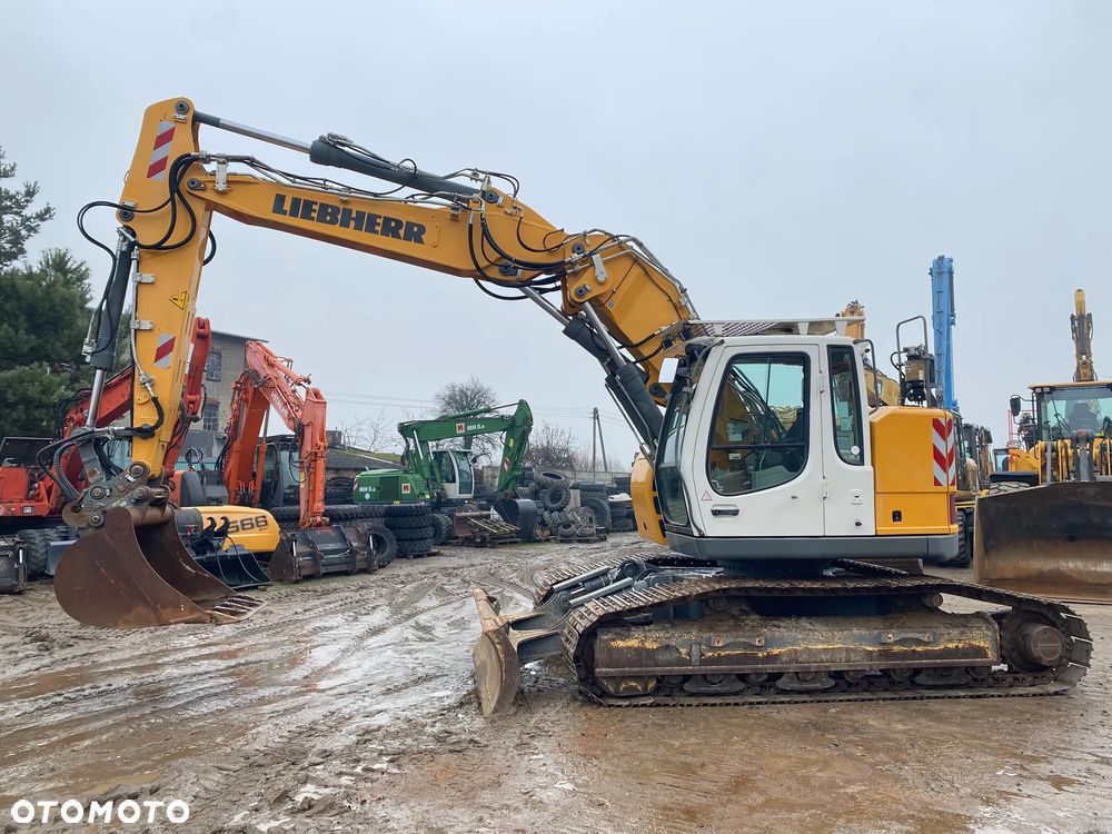 Liebherr R924 COMPACT, 2014 ROK, PŁUG, RAMIĘ 3X ŁAMANE, Z NIEMIEC - 3