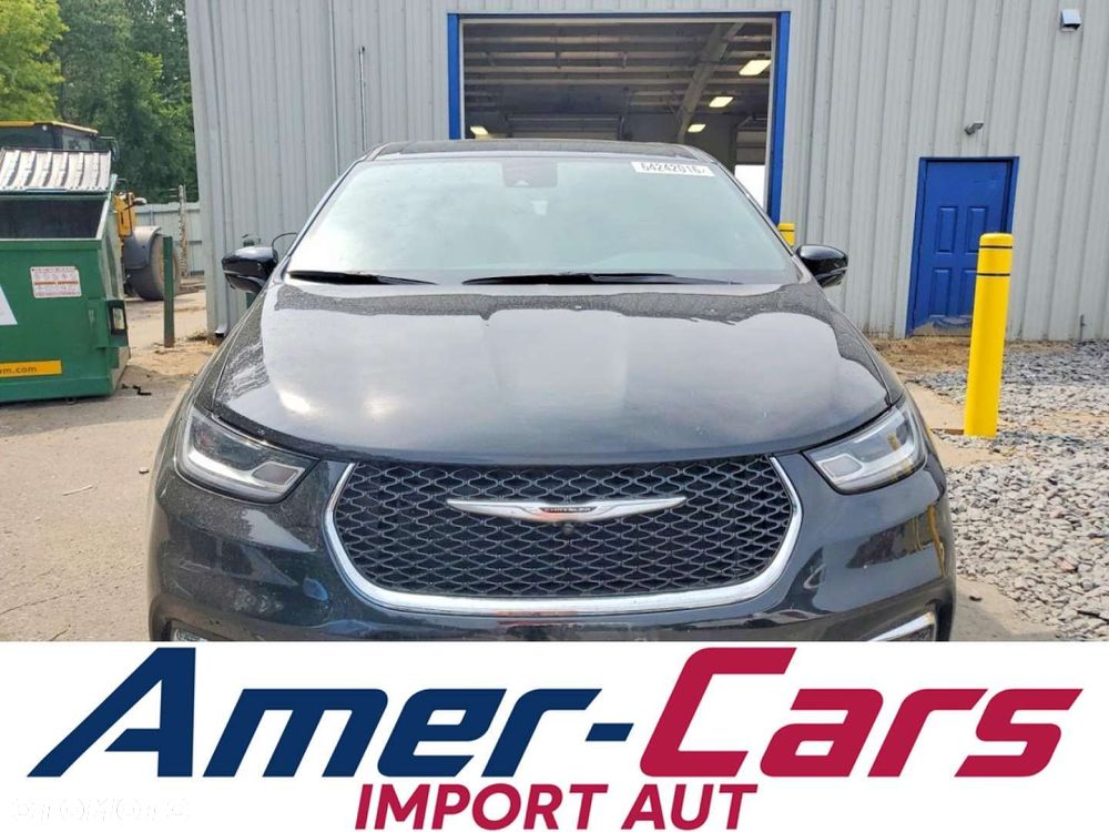 Chrysler Pacifica - 6