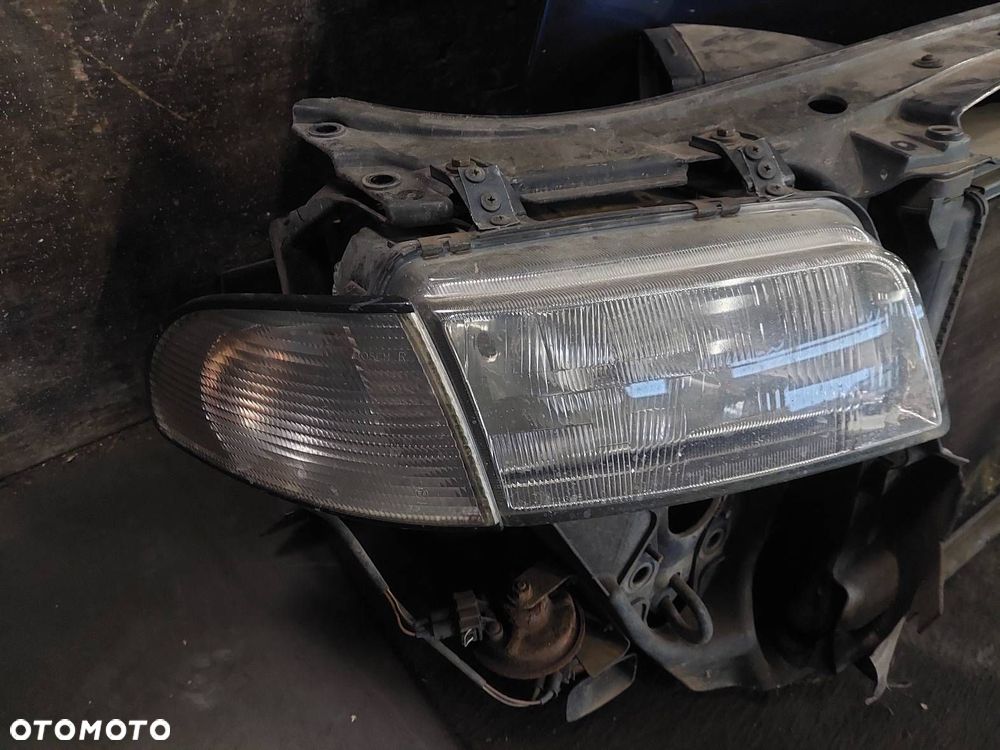 KOMPLETNY PRZÓD MASKA ZDERZAK BŁOTNIK LAMPY PAS AUDI A4 B5 LZ5T - 11