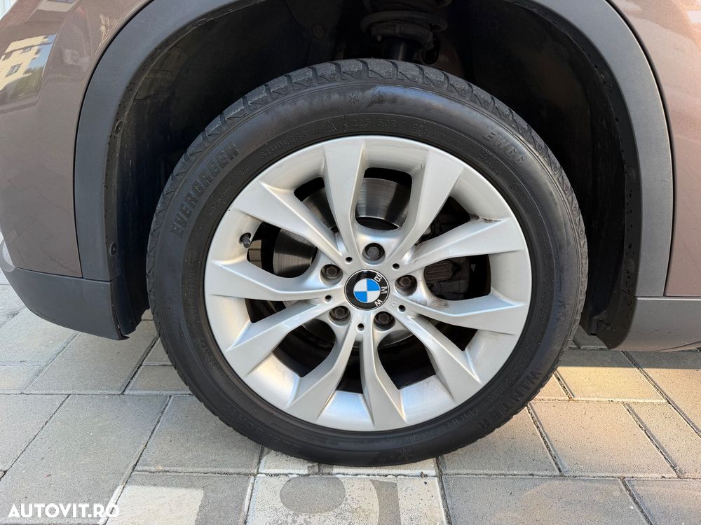 BMW X1 sDrive20d - 14