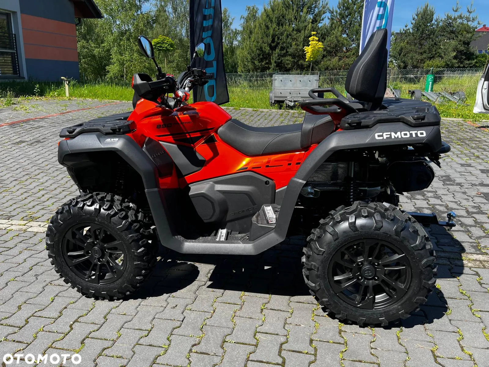 CFMoto CForce - 9