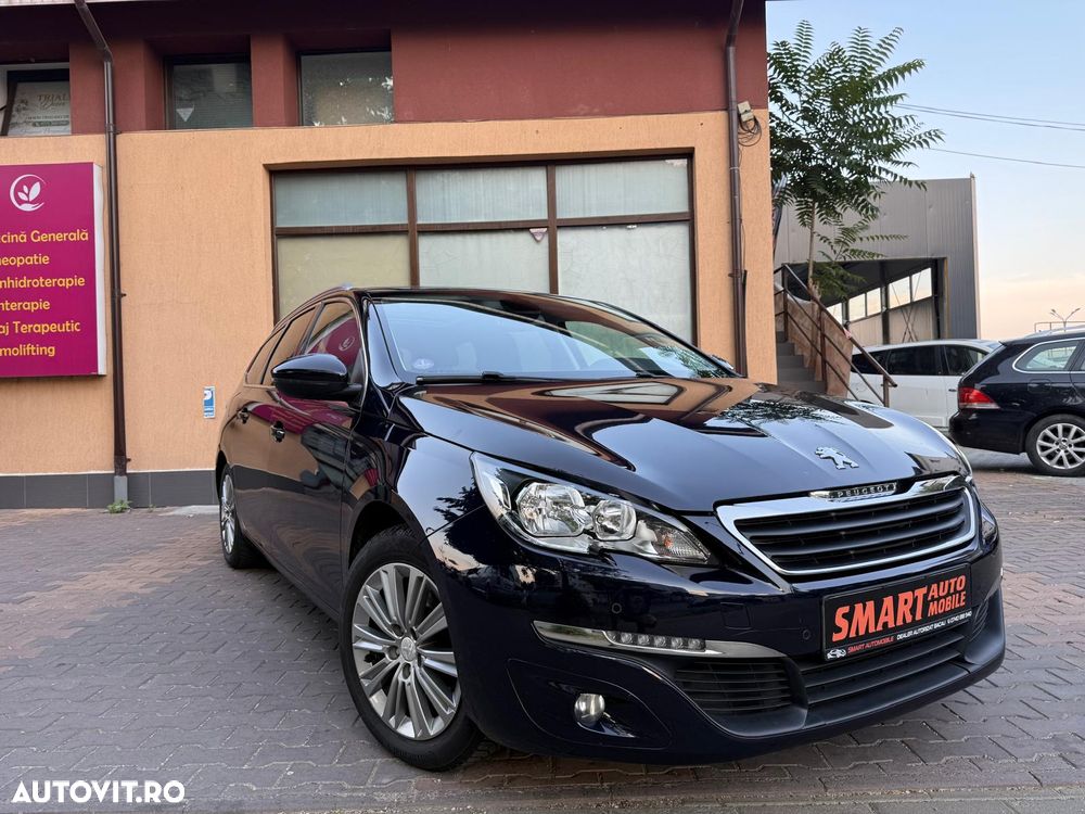 Peugeot 308 - 1