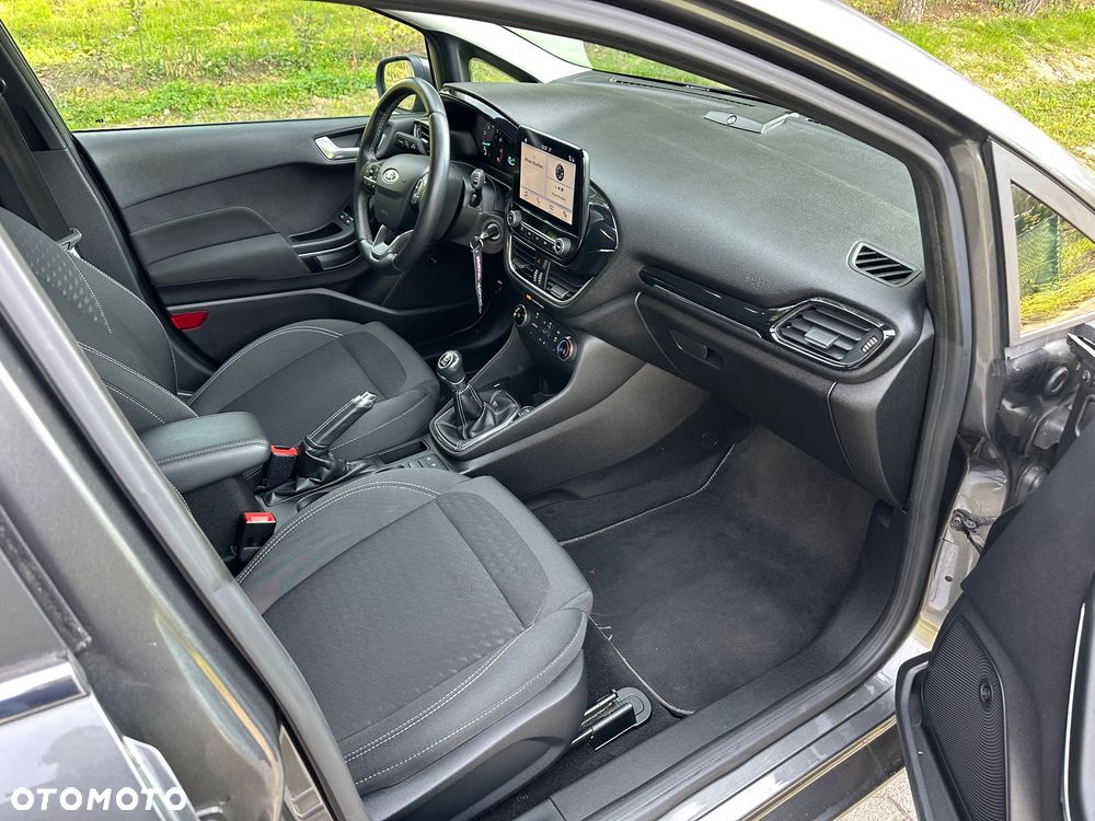 Ford Fiesta 1.1 S&S TITANIUM - 10