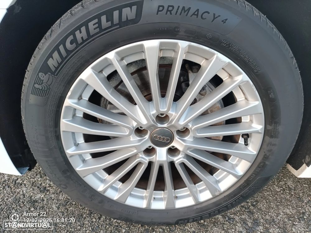 Audi A6 Avant 40 TDI Design S tronic - 16