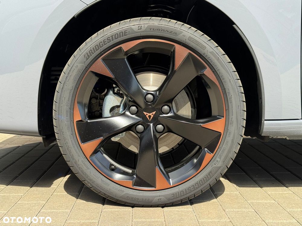 Cupra Leon 1.5 eTSI mHEV DSG - 17