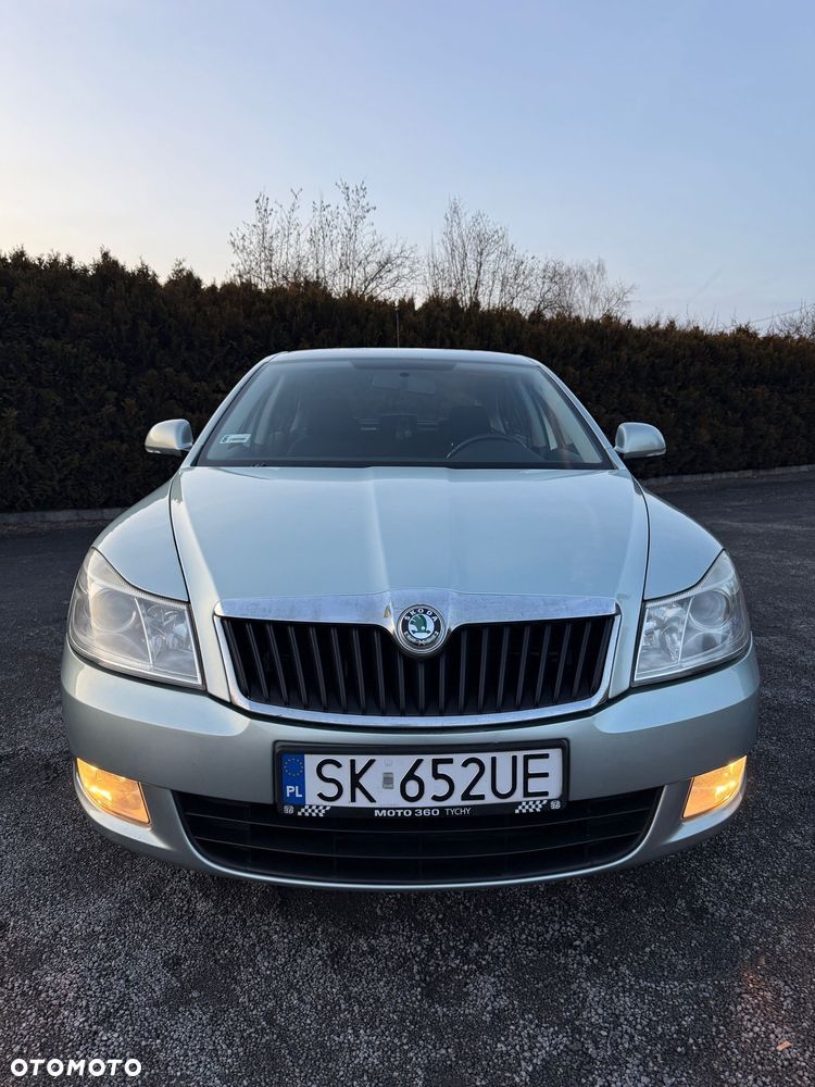 Skoda Octavia 1.8 TSI Ambiente - 23