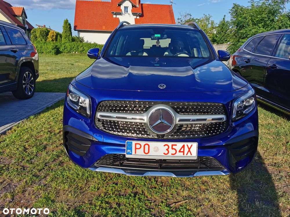 Mercedes-Benz GLB 250 8G-DCT AMG Line - 2