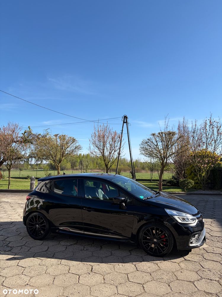 Renault Clio 1.6 R.S.Trophy 220 EDC - 4