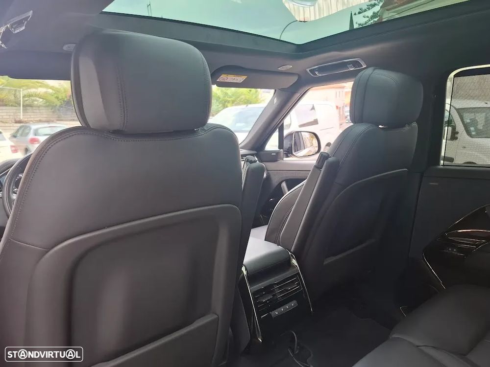 Land Rover Range Rover Sport 3.0 P460e Dynamic SE - 32