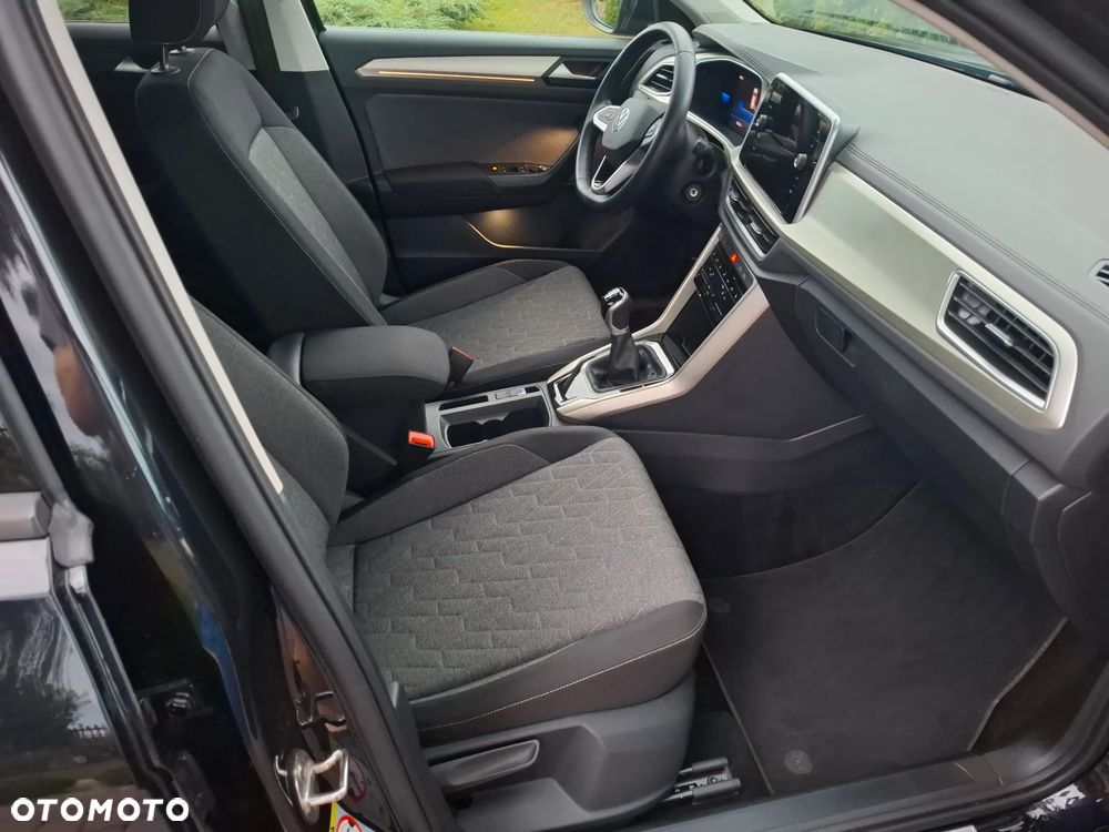 Volkswagen T-Roc 1.5 TSI OPF Move - 27