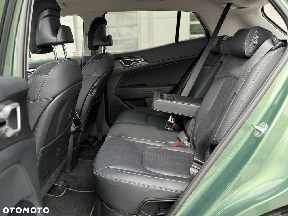 Kia Sportage 1.6 T-GDI HEV Business Line 2WD - 15