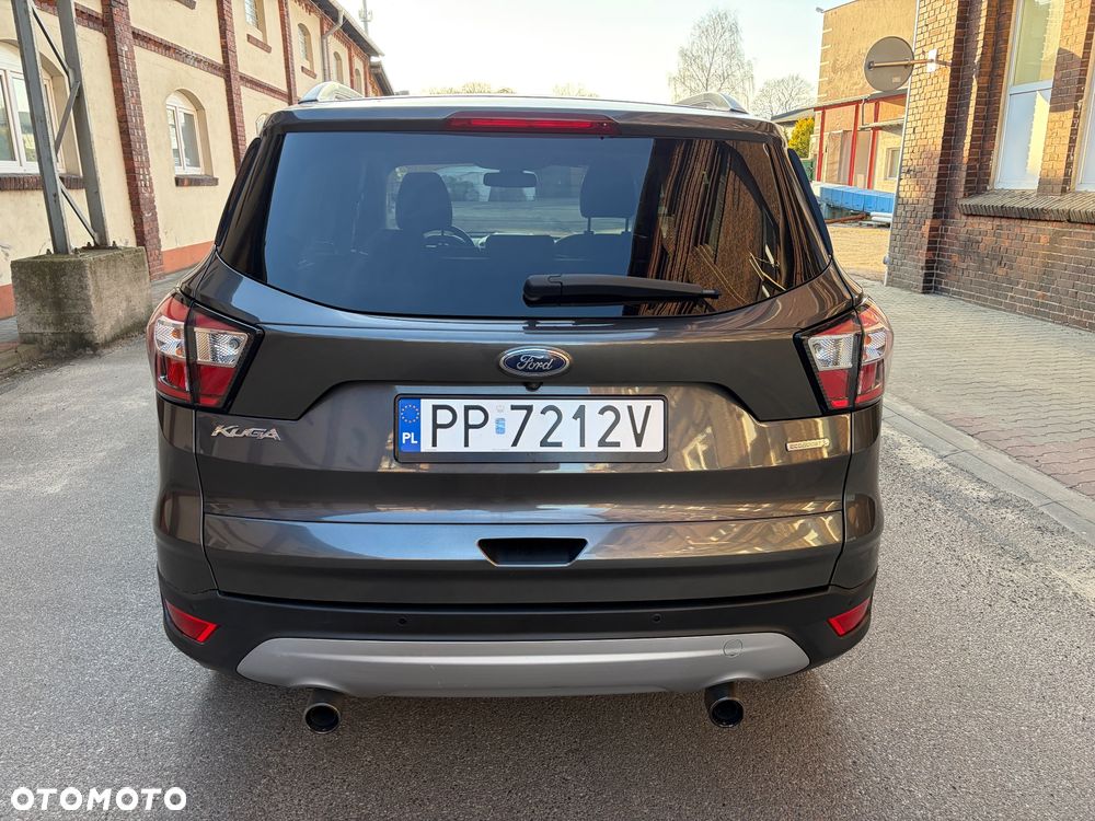 Ford Kuga 1.5 EcoBoost 2x4 Titanium - 11