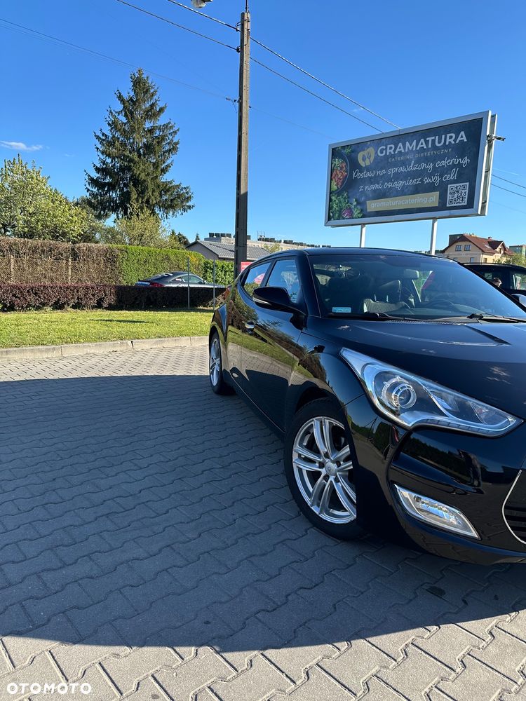 Hyundai Veloster 1.6 Premium - 5