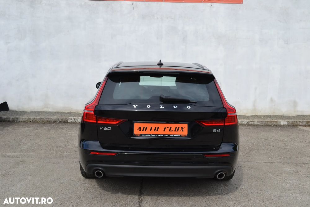 Volvo V60 B4 D Geartronic Momentum Pro - 5
