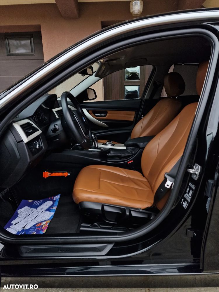 BMW Seria 3 320d Aut. Efficient Dynamics Edition Blue Perf. Luxury Line - 29