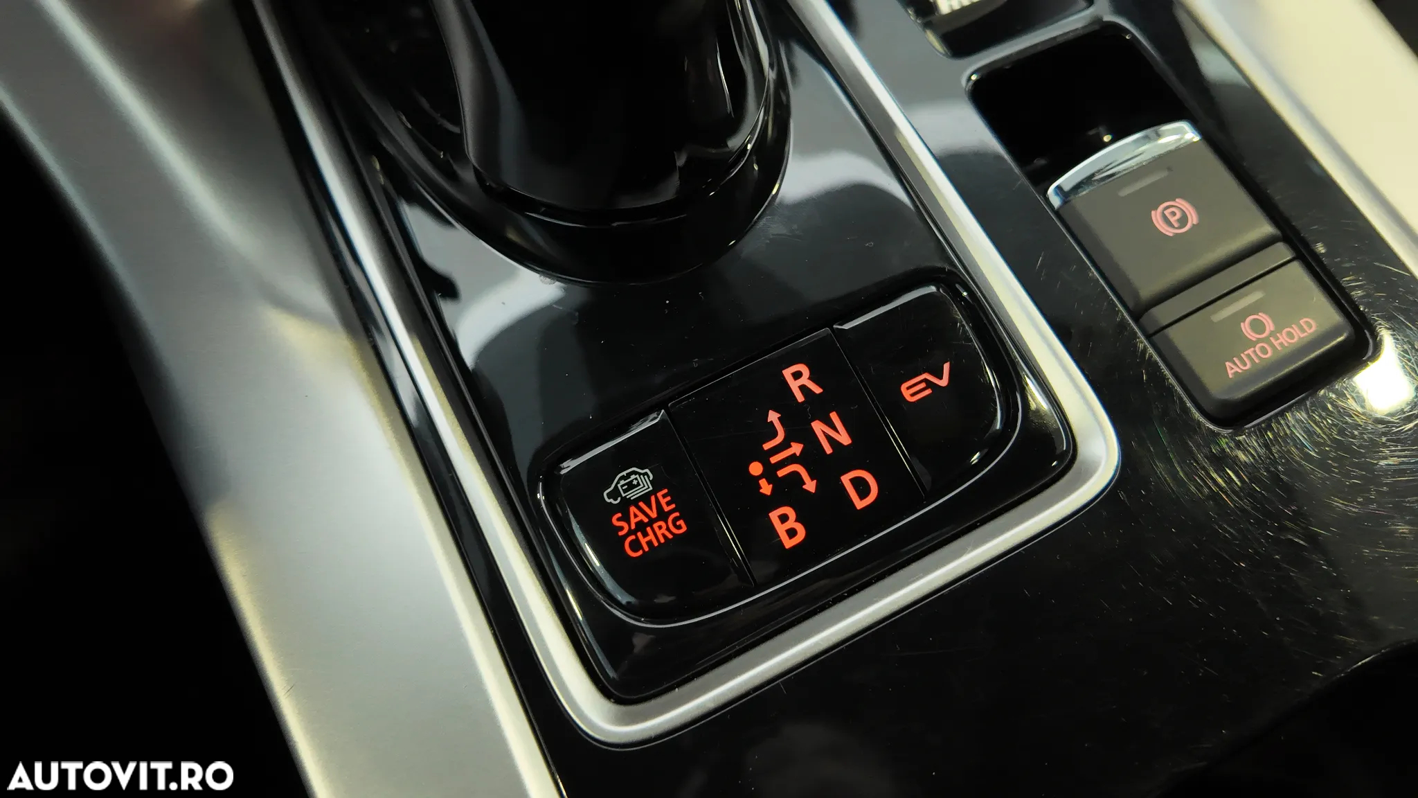 Mitsubishi Eclipse-Cross Plug-In Hybrid 4WD Intro Edition - 24