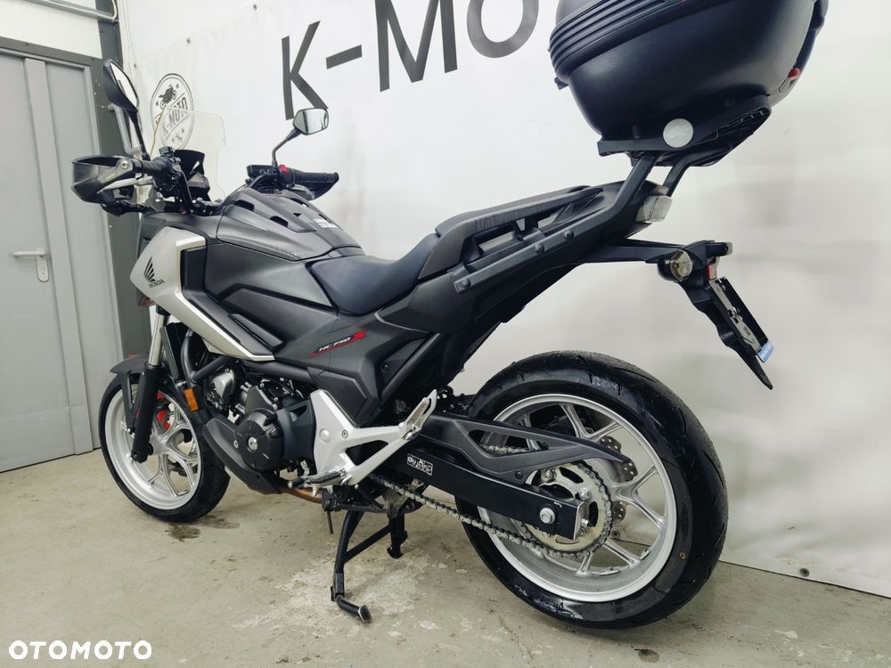 Honda NC - 23