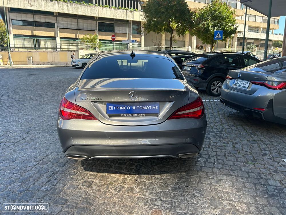 Mercedes-Benz CLA 180 d Urban - 2