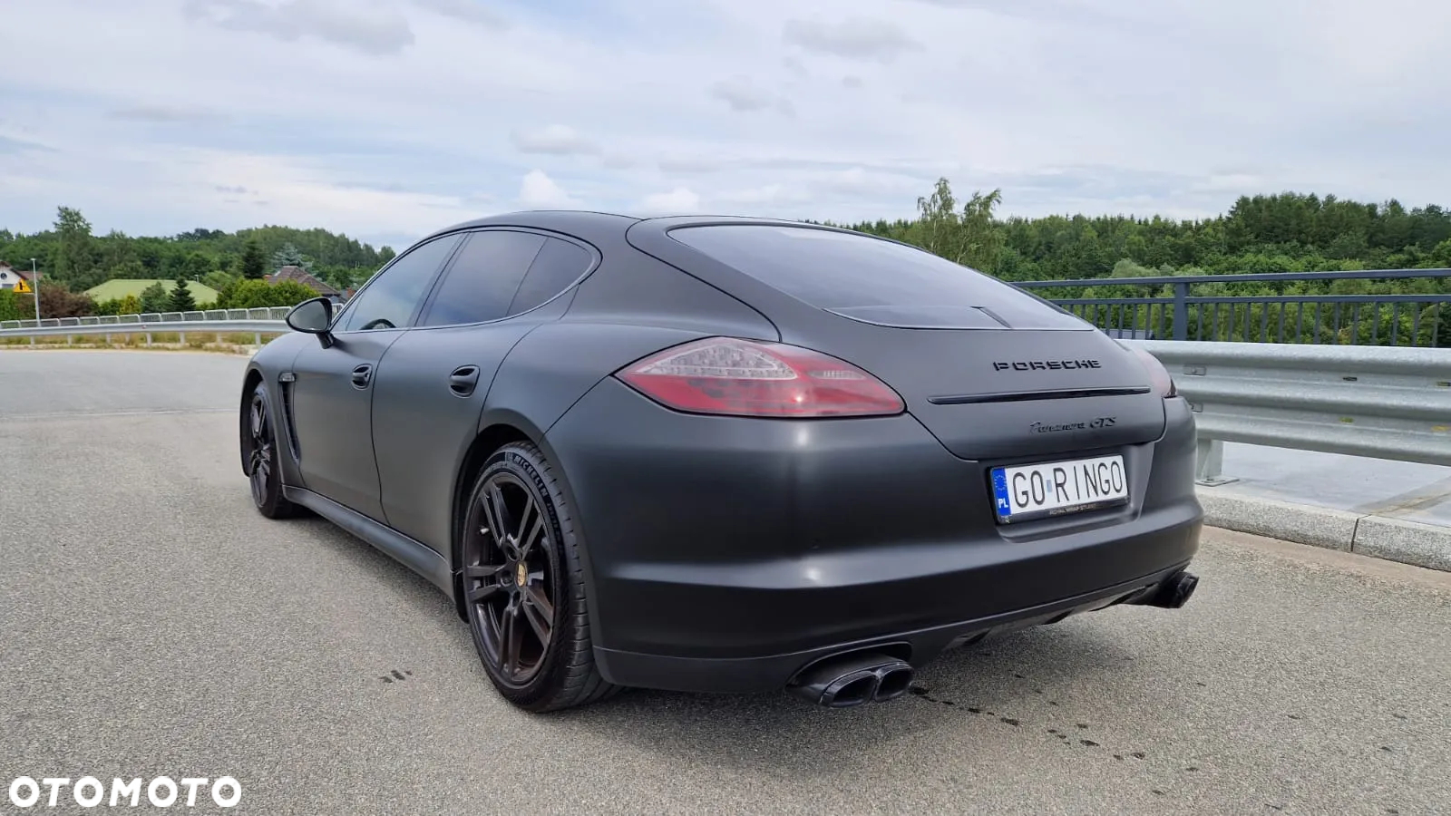 Porsche Panamera GTS - 4