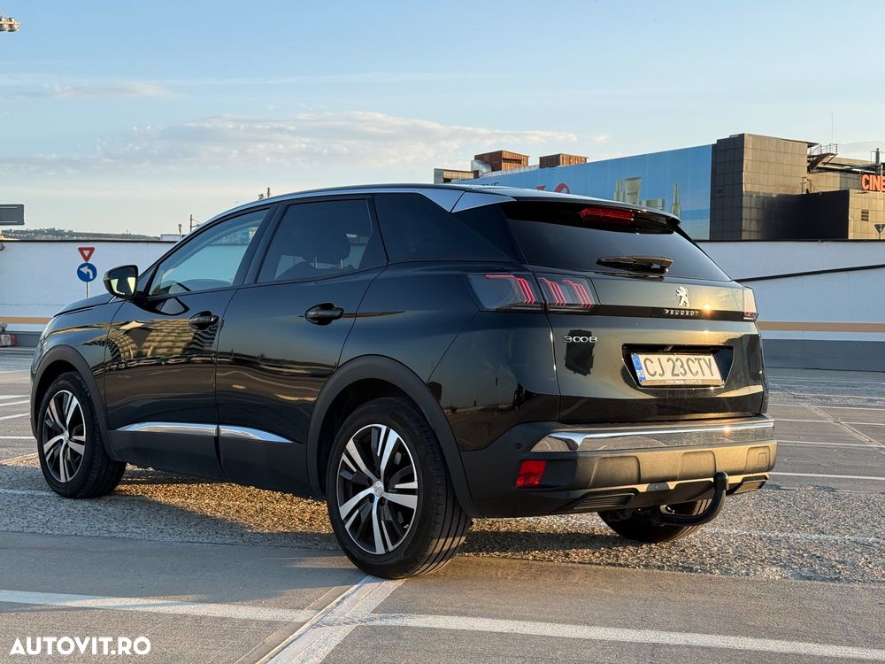 Peugeot 3008 1.5 BlueHDI 130 S&S EAT8 Allure - 4
